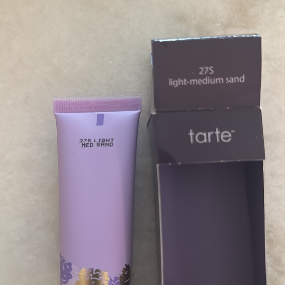 Tarte foundation 27s - Picture 2 of 2